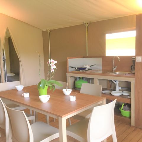 Tienda 6 personas - Alojamiento moderno con instalaciones sanitarias