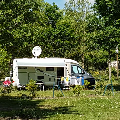 EMPLACEMENT - Emplacement camping
