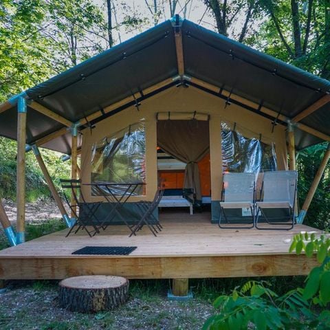Tente en toile et en bois 4 personnes - Baroudeur (sans salle de bain privative)