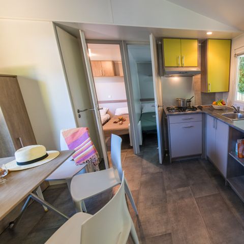 Stacaravan 6 personen - 4/6 pers. met airconditioning