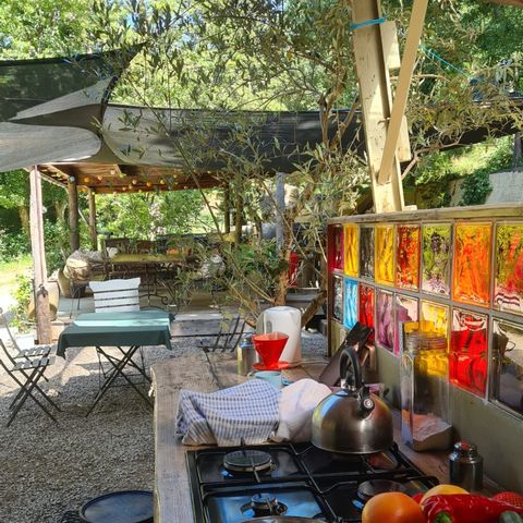 CANVAS AND WOOD TENT 4 people - Lodge Chrysalide - 35 m² + 15 m² terrace