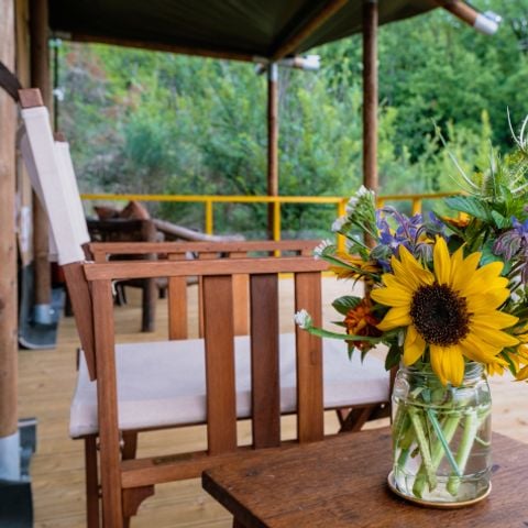 Tente en toile et en bois 6 personnes - Lodge Maasai Mara - 31 m² + 12.5 m² + terrasse 23 m²
