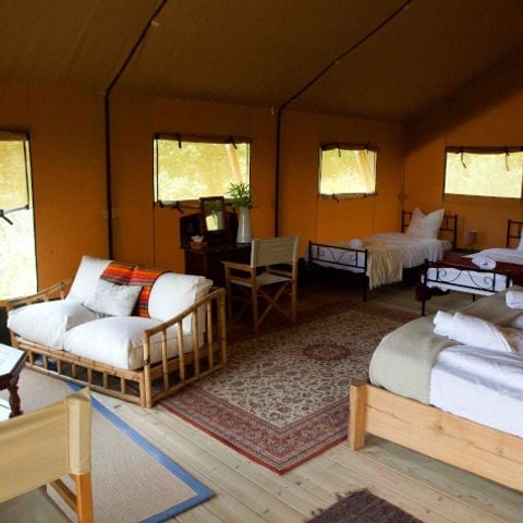 Tente en toile et en bois 5 personnes - Lodge Meru - 35 m² + terrasse 15 m²