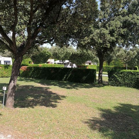 EMPLACEMENT - 200m²