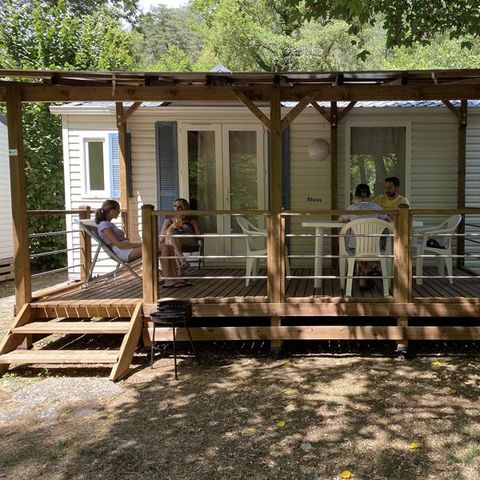 Mobilheim 5 personen - Residenz LOUISIANE Komfort 2 Zimmer mit überdachter Terrasse + TV