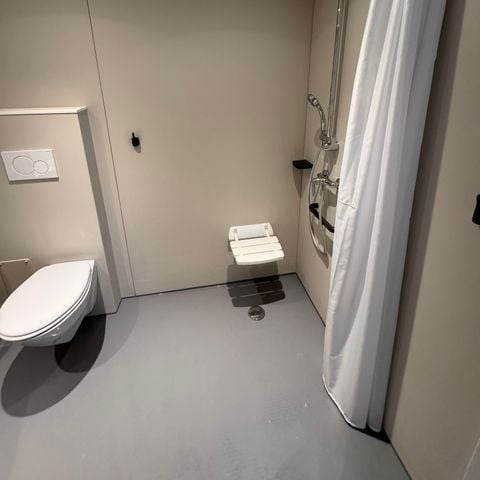 MOBILE HOME 4 people - NEW // Residence LOUISIANE PMR Comfort 2 bedrooms + semi-covered terrace + TV