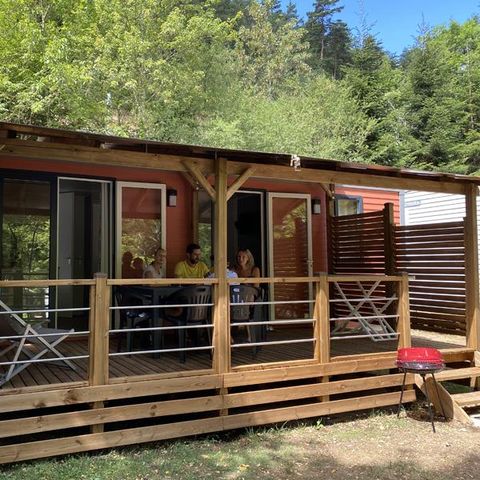 Mobilheim 5 personen - Cottage Premium 2 Zimmer mit überdachter Terrasse + Klimaanlage + TV + Geschirrspüler
