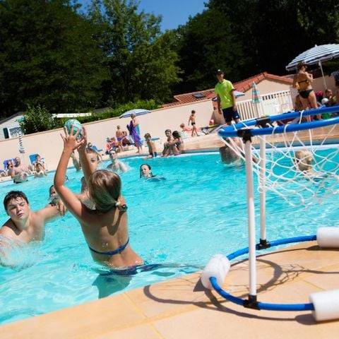 Flower Camping le Peyrelade - Camping Aveyron - Image N°3