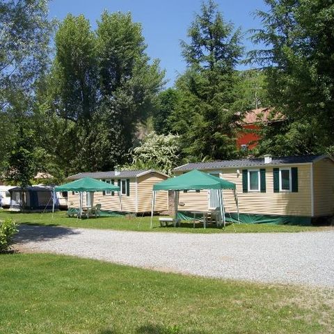 BUNGALOW 5 personnes - Titania (intérieur 23.5 m² - 2 chambres)