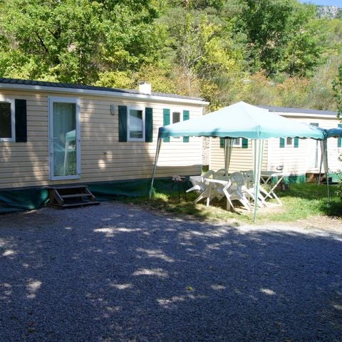 BUNGALOW 5 personnes - Titania (intérieur 23.5 m² - 2 chambres)