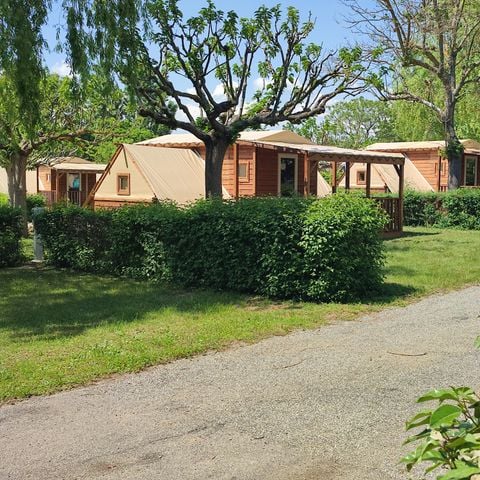 ALOJAMIENTO INUSUAL 4 personas - Cabaña Valbelle