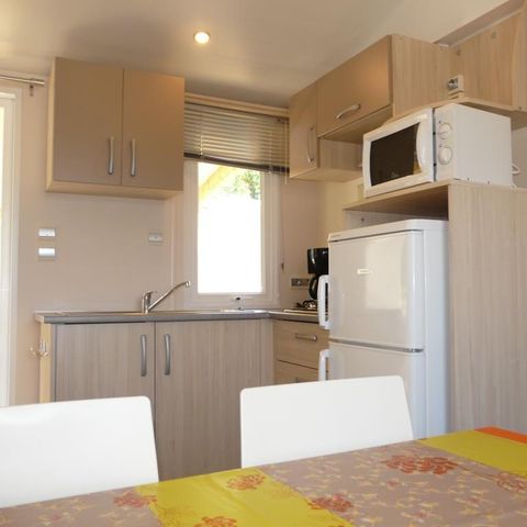 MOBILHOME 4 personnes - CLASSIQUE deux chambres , avec sanitaires