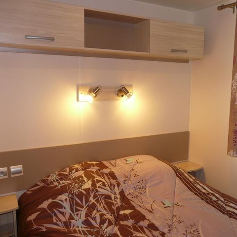 MOBILHOME 4 personnes - CLASSIQUE deux chambres , avec sanitaires