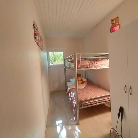 GÎTE 4 personnes - (sans sanitaires)