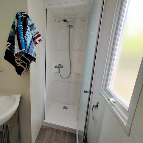 BUNGALOW 4 personnes - 2 Chambres - Tout confort climatisé