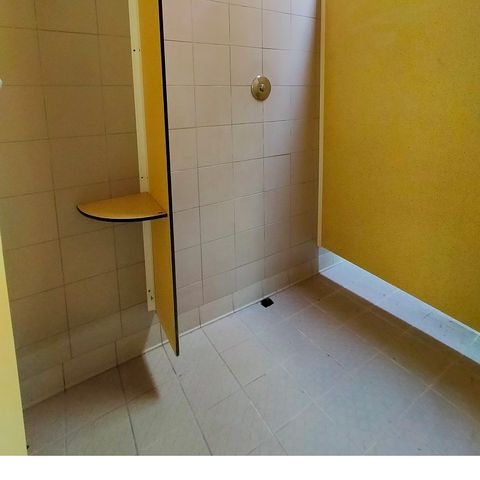 EMPLACEMENT - Forfait "confort caravane tente" + voiture + électricité