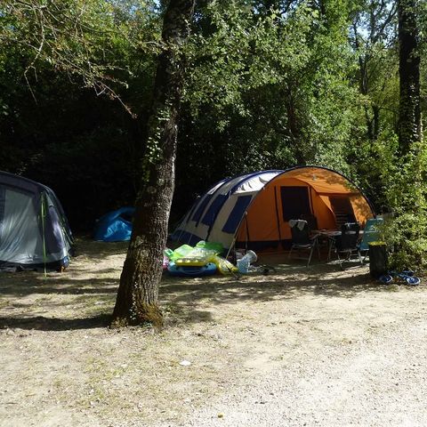 PARCELA - Junto a la playa - Paquete "Tienda Confort" + coche