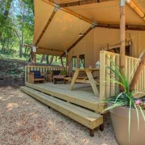 Canvas and wooden tent 4 persons - Lodge Prémium 4 persons