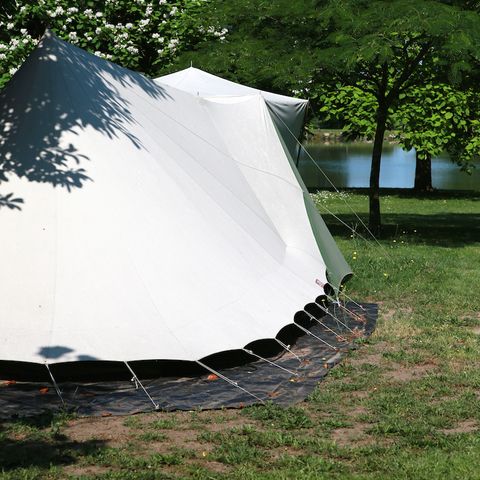 Tent 6 persons - Equipped with Waard without sanitary facilities