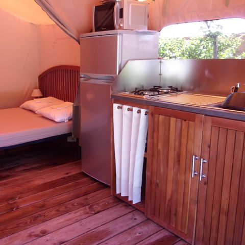Zelt 5 personen - Safari Lodge 30 m² (2 Zimmer) - Ohne Sanitäranlagen (kein WC, kein Badezimmer)