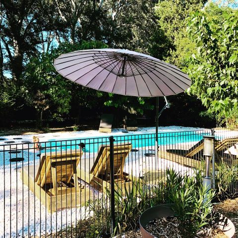 Stellplatz - Stellplatz + 1 Auto + Zelt oder Wohnwagen oder Wohnmobil + Strom 10A