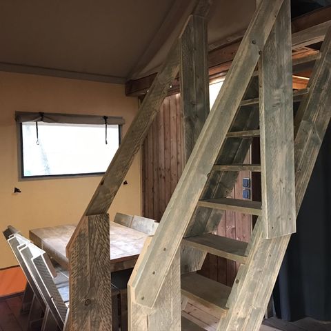Lodge 6 persons - Lodge Rivière 30m² + 15m² mezzanine - 2 bedrooms - private spa - kitchen - shower room