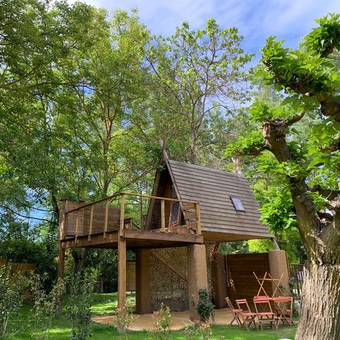 Chalet 2 persons - Cabane perchée Noyer - without shower - with wc and kitchenette