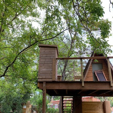 Chalet 2 persons - Cabane perchée Noyer - without shower - with wc and kitchenette
