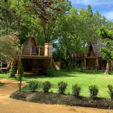 Chalet 2 persons - Cabane perchée source - without shower - with toilet and kitchen