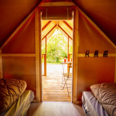 CANVAS AND WOOD TENT 2 people - Cyclo Tent Lodge, no sanitary facilities, no kitchen