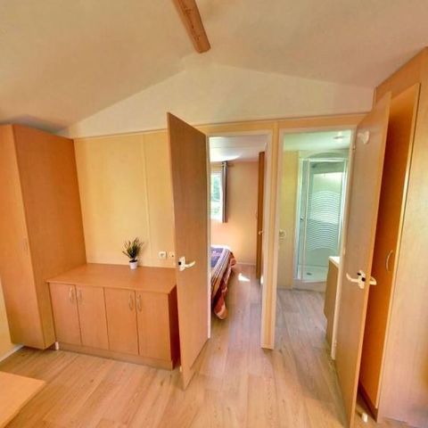 Stacaravan 4 personen - Familie Classic 26m² uitzicht op de bergen