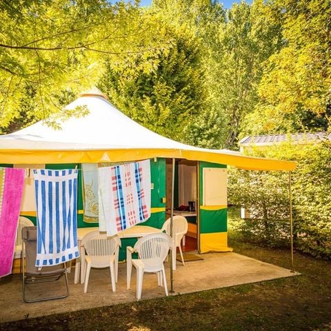 Glamping tent 5 persons - Bungalow Pagan Standard 25m² - 2 bedrooms - with bathroom 2/5 pers