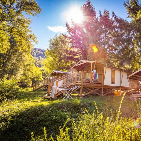 TENDA IN TELA E LEGNO 5 persone - CONFORT GRATUITO (senza servizi igienici)