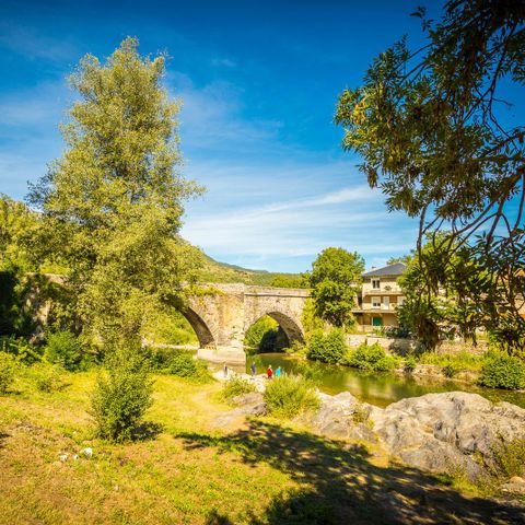 PARCELA - Paquete privilegio a orillas del Tarn 125m² - Pérgola