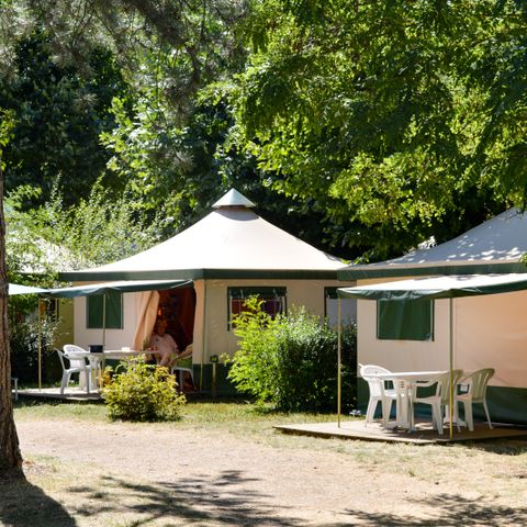 CANVAS AND WOOD TENT 5 people - BENGALI without sanitary facilities