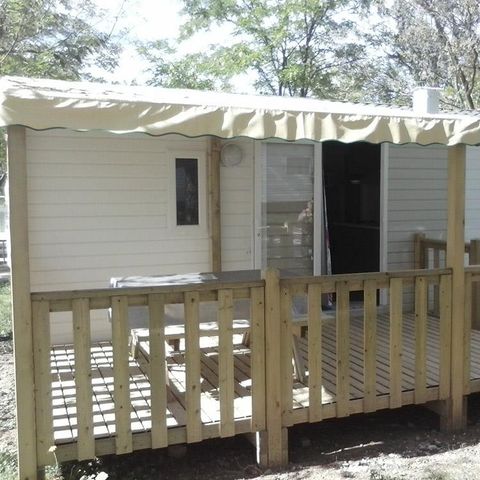 Stacaravan 6 personen - Huisje " La petite tribu " - 26 m² - 2 slaapkamers - 6 pers - Plancha