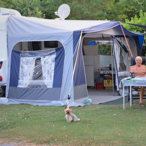 Kampeerplaats - Camping (tent + voertuig)
