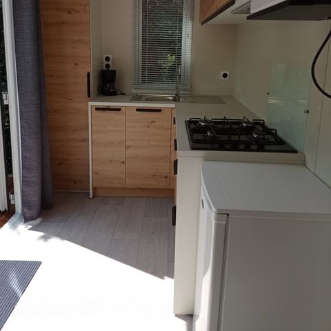 Stacaravan 2 personen - Charme 20m² Confort (1bed - 2pers.) + Airco + Terras niet overdekt