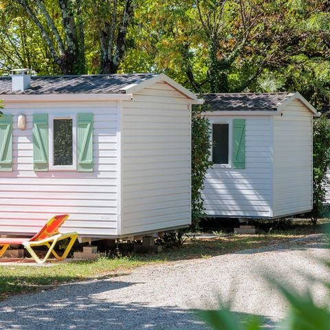 Stacaravan 4 personen - 24m² Standaard (2bed - 4pers.) + Strooihut buiten