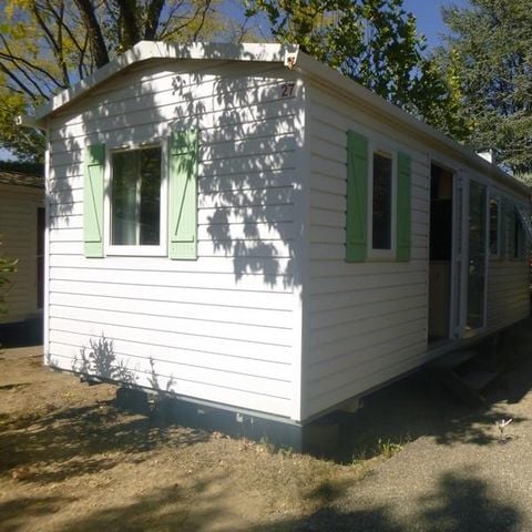 BUNGALOW 4 personnes - 24m² Standard (2ch - 4pers.) + Paillotte extérieure