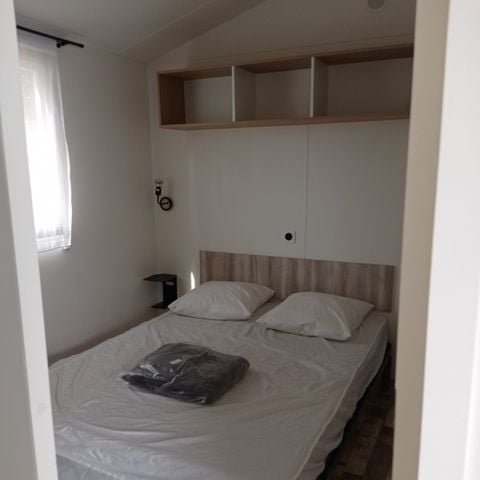 BUNGALOW 7 personnes - 30m² Confort (2ch - 5/7pers.) + Clim + Terrasse couverte - Dimanche