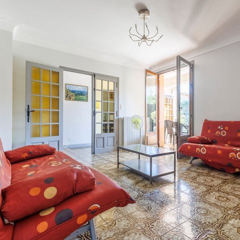 COUNTRY HOUSE 8 people - Gîte Les Oliviers 80m² Premium (2bed - 8pers) + LV + Terrace + Garden