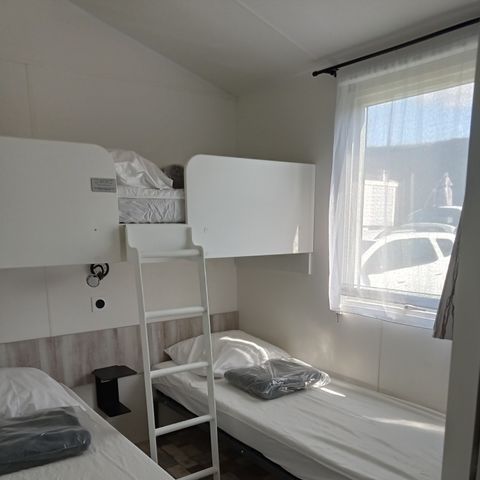 Mobile home 7 persons - Mobile-home Family 32m² Premium (3bed - 7pers.) + Air-conditioning + LV + Covered terrace