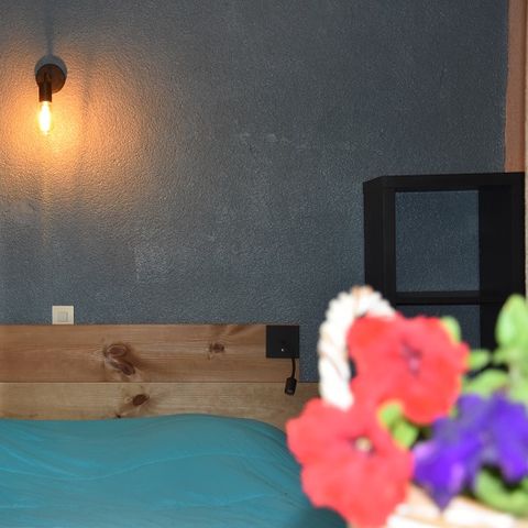 Bungalow 5 personen - Cottage LA GARIOTTE - 5 slaapplaatsen - 2 slaapkamers - Airconditioning - Televisie - Vaatwasser - S