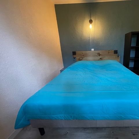 Bungalow 5 personen - Cottage LA GARIOTTE - 5 slaapplaatsen - 2 slaapkamers - Airconditioning - Televisie - Vaatwasser - S