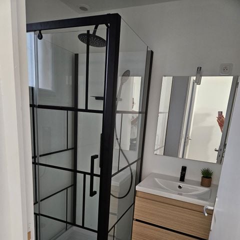 GÎTE 6 personnes - Cottage La GARIOTTE - 6 personnes - 2 chambres  - climatisé - télévision - S