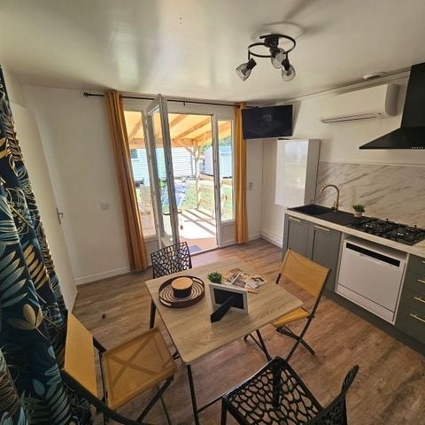 Mobilheim 4 personen - Cottage „Privilège Le Saint-Cirq“ – - 2 Schlafzimmer - – klimatisiert – Geschirrspüler