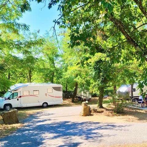 Pitch - Camping pitch