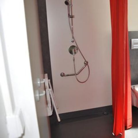 BUNGALOW 4 personnes - PMR