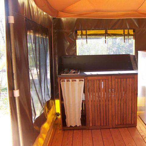 BUNGALOW TOILÉ 5 personnes - (sans sanitaires)